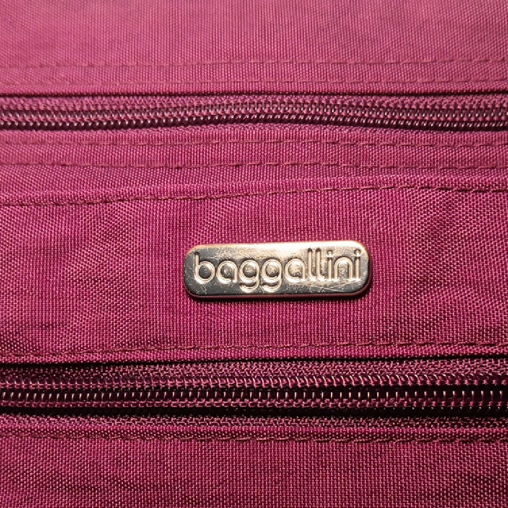 Baggallini Wine Crossbody Bag - Picture 2 of 11